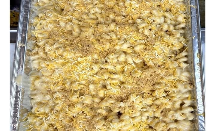 Medium mac & cheese tray.